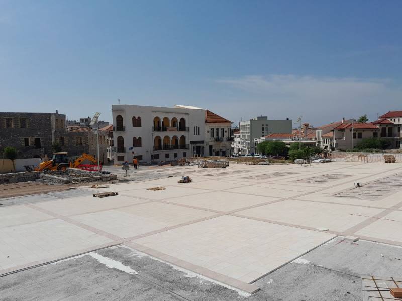 Στο 75% η ανάπλαση της πλατείας Υπαπαντής