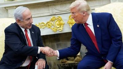 Στις συνομιλίες με τον Μπ. Νετανιάχου, ο Ντ.Τραμπ θέλει να αποσπάσει μια συμφωνία για τη Γάζα