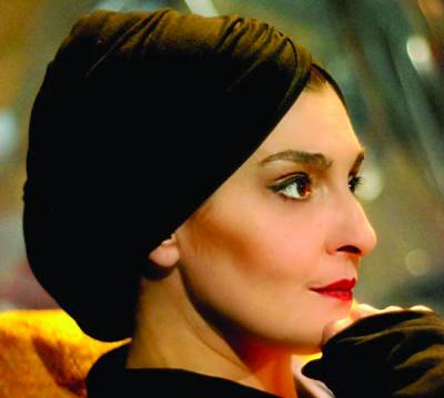 H Μίνα Χειμώνα στην "Ε": «Πώς μπορεί να πορευτεί μια χώρα όταν συρρικνώνει το όραμα;»