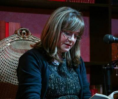 Παρουσιάζεται στην Καλαμάτα το βιβλίο της Τίνας Κουτσουμπού “Ιστορίες του Νότου”