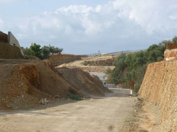 Χρονοδιάγραμμα από το γ.γ. Υποδομών Γιώργο Δέδε: Σκοτεινό το μέλλον των δρόμων της Μεσσηνίας