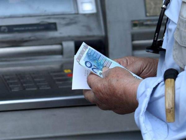 Συγκέντρωση συνταξιούχων στην Καλαμάτα