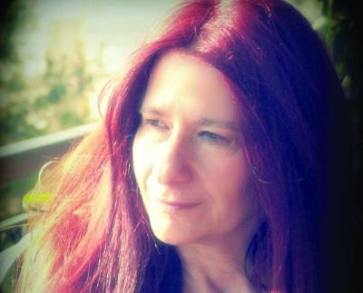 Η Μαρίκα Κλαμπατσέα στην "Ε": "Ισως και η δημιουργία είναι η μόνη μας… ελπίδα!"