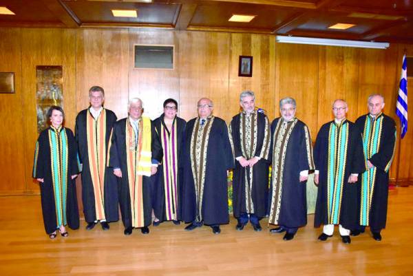 Ομιλία Προκόπη Παυλόπουλου στο Πανεπιστήμιο Πατρών: Ευρωομόλογο "φάρμακο" για την κρίση χρέους