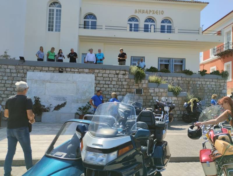 Μηχανοκίνητη... απόβαση σε Πύλο και Σγράπα