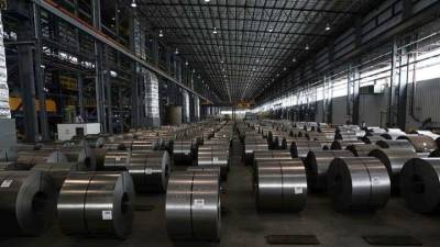 Συμφωνία ΗΠΑ-Βρετανίας για την άρση των τελωνειακών δασμών σε χάλυβα και αλουμίνιο