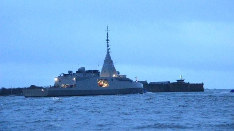 Ξεκίνησαν οι πρώτες θαλάσσιες δοκιμές της φρεγάτας FDI HN «Νέαρχος» του Πολεμικού Ναυτικού