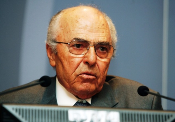 "Σάλπαρε" ο καπετάν Βασίλης