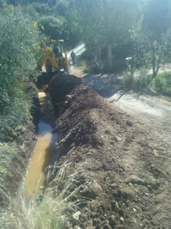 Εργο ομβρίων στα Τσολακέικα της Καλλιθέας