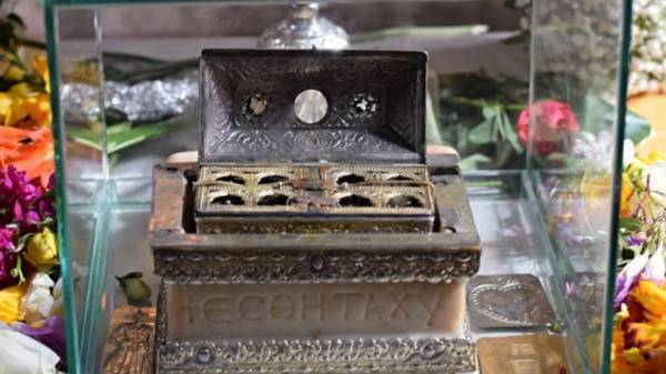 Ανεκτίμητος θησαυρός της Ορθοδοξίας από σήμερα στον Αγιο Νικόλαο Καλαμάτας