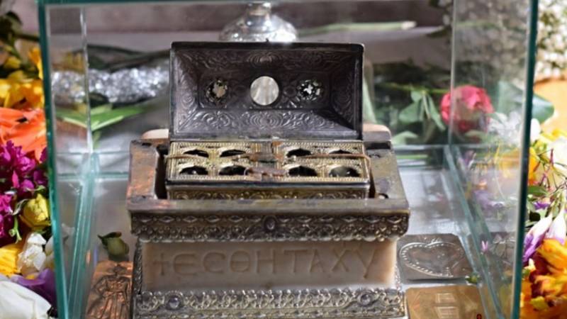 Ανεκτίμητος θησαυρός της Ορθοδοξίας από σήμερα στον Αγιο Νικόλαο Καλαμάτας