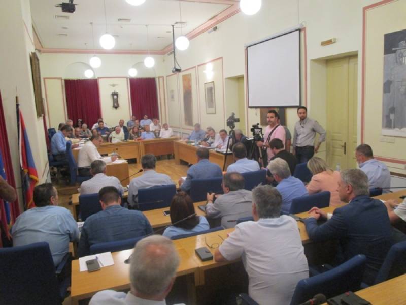 Οι φήμες που δικαιώθηκαν και η προσχηματική πρόταση