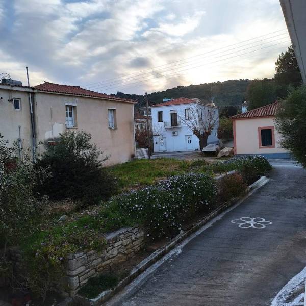 Φαντασιώσεις για τη ζωή στα χωριά