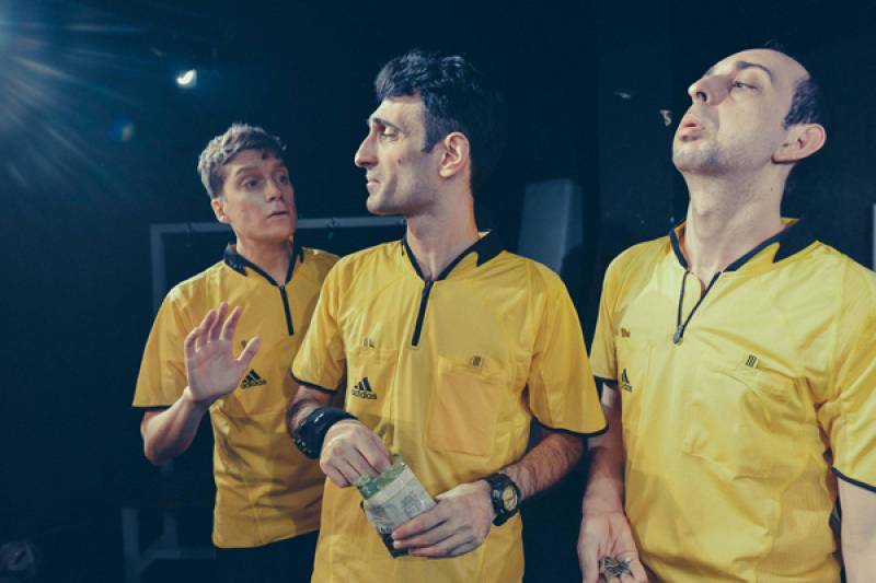 O Μεσσήνιος Νεκτάριος Παπαλεξίου στην παράσταση "Καυκαλήθρες με πατάτες στο φούρνο"