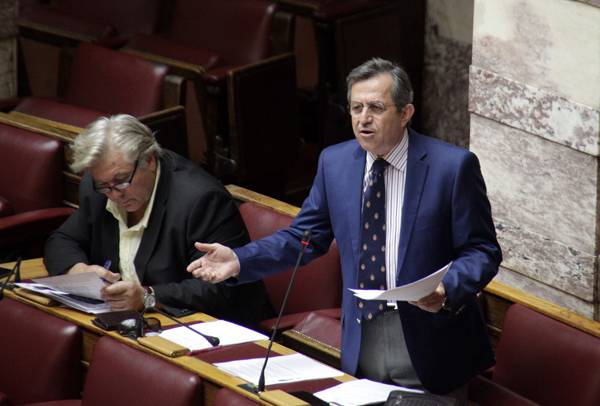 Ερώτηση Νικολόπουλου για σαπιοκάραβο στην Κυπαρισσία