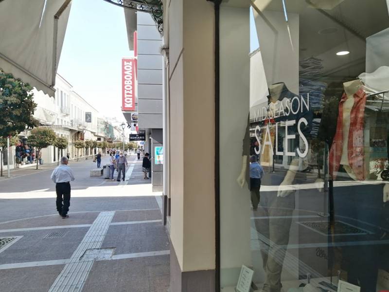 Στο άνοιγμα του τουρισμού ελπίζει το λιανεμπόριο της Καλαμάτας