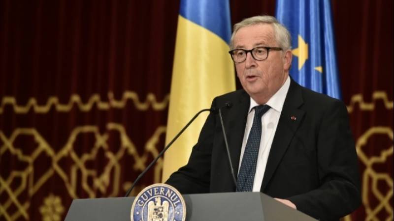 Γιούνκερ για τη Συμφωνία των Πρεσπών: Σπάνια δύο πρωθυπουργοί αναλαμβάνουν τόσο μεγάλη ευθύνη