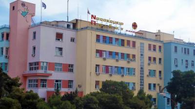 Τραγωδία στο Φάληρο: Πέθανε το παιδάκι που πνίγηκε με το λουρί του σκύλου