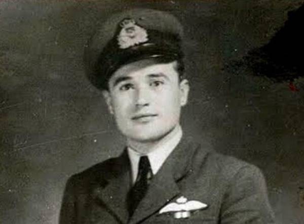 Μεσσηνία: Τιμούν τη μνήμη του αντισμηνάρχου Μαρίνου Μητραλέξη στο Μίλα Οιχαλίας