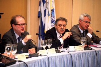 Η κύρια διαπίστωση της σύσκεψης στην Τρίπολη: "Σισύφειο έργο" η χωροθέτηση για τη διαχείριση σκουπιδιών