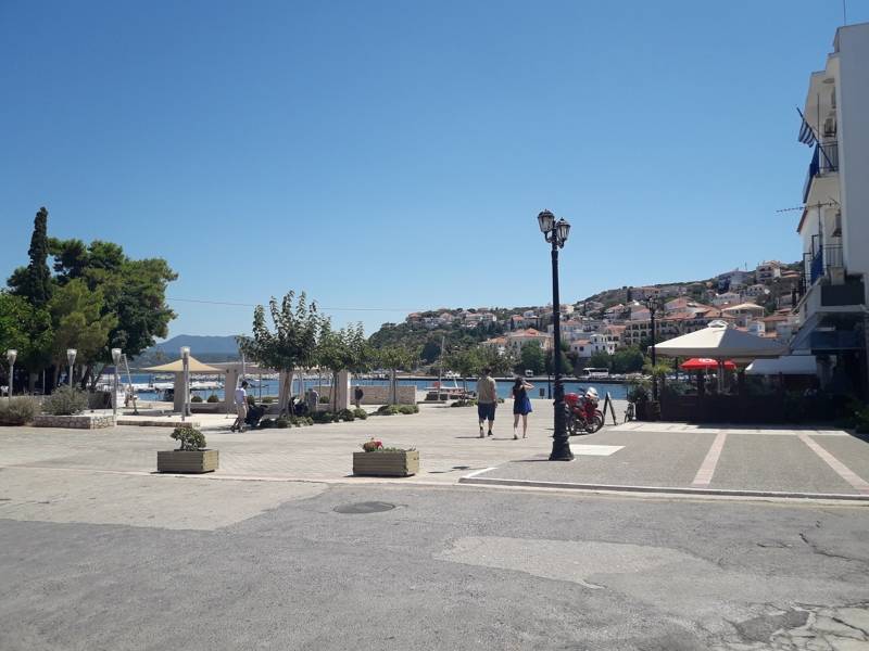 Ξενοδόχοι Μεσσηνίας για Καλαμάτας - Μεθώνη: “Να σταματήσουν οι παλινωδίες “