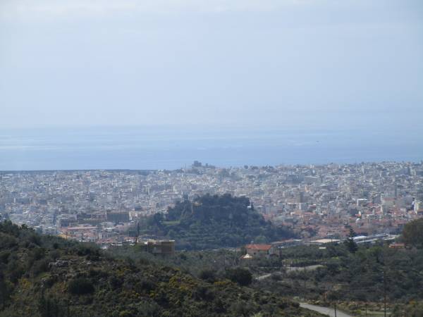 Ποιος θα αλλάξει την καμένη λάμπα;