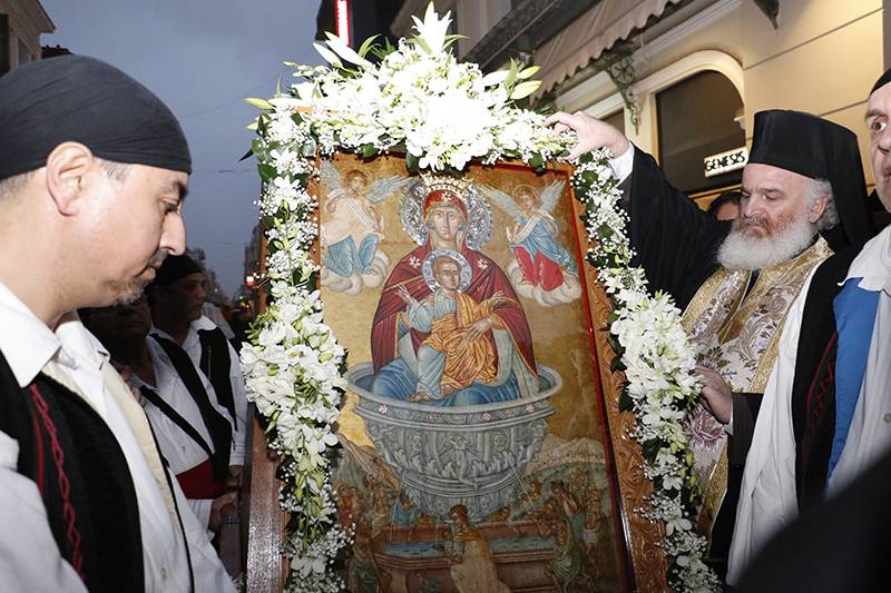 Γιορτάζει η Παναγία Πεταλιδιώτισσα