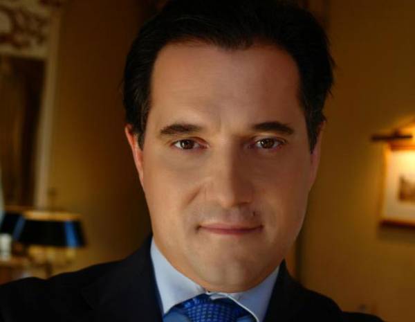 Άδωνις: Μεγάλος χιουμορίστας ο Βαρουφάκης