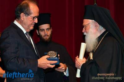 Θερμή υποδοχή του Αρχιεπισκόπου Αναστασίου στην Καλαμάτα (βίντεο-φωτογραφίες)