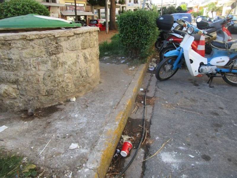 Τρέχει στο δρόμο