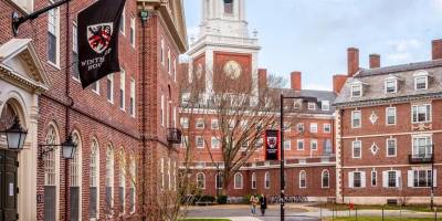 Τραμπ: Εντείνει την επίθεσή του στο Χάρβαρντ