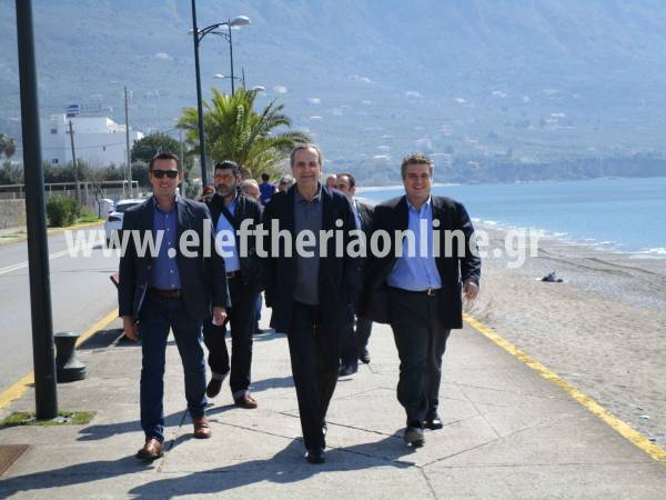 Βόλτα Σαμαρά στην Παραλία της Καλαμάτας (βίντεο)