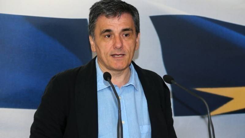 Ευκλείδης Τσακαλώτος: Μόνιμες μειώσεις φόρων από το 2019