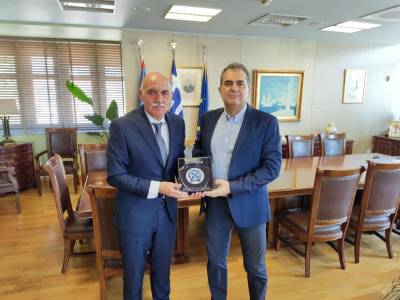 Επίσκεψη Πούπουζα σε Βασιλόπουλο