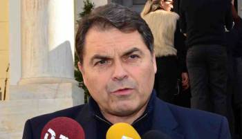 Παρέμβαση του κράτους για τις κλοπές μετάλλων στο Αργος ζητάει ο Καμπόσος