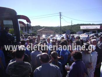 Αποκλεισμός δρόμου στην Καλλιρρόη και εκνευρισμός οδηγών