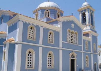 Καλαμάτα: Διαδικτυακά η λειτουργία από το ναό του Αγίου Νικολάου Φλαρίου