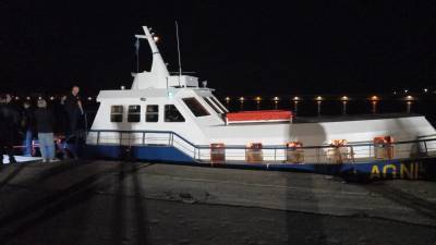 Διάσωση 39 μεταναστών - Μεταφέρονται στο λιμάνι της Καλαμάτας