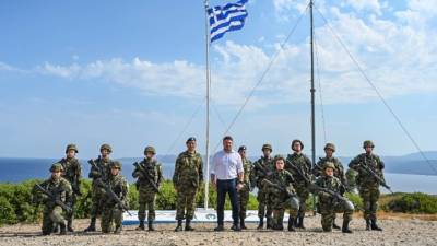 Επίσκεψη του Ν. Χαρδαλιά στα φυλάκια «Οινουσσών» και «Παναγιάς»