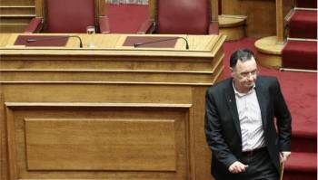 Λαφαζάνης: Δεν θα λερώσουμε τα χέρια μας στον νεοφιλελεύθερο βούρκο