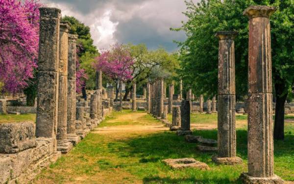 Τουριστική διαδρομή στην Αρχαία Ολυμπία μόνο για την διέλευση πεζών και ποδηλάτων