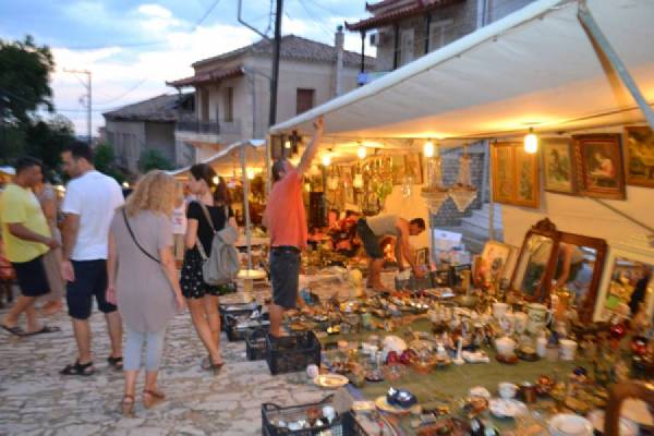 Ξεκινά σήμερα το παζάρι αντικών στην Άνω Πόλη Κυπαρισσίας