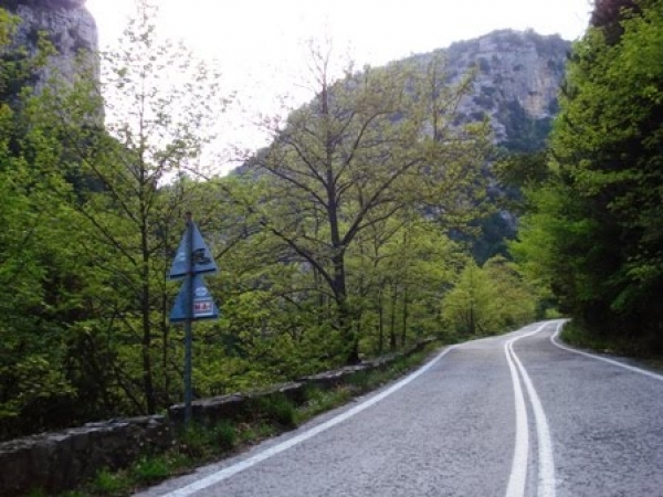 Ράδιο - αρβύλα για υπόθεση…Φρανκενστάιν στον Ταΰγετο