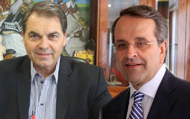 Κλειδωμένοι σκελετοί στη... γαλάζια ντουλάπα