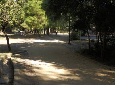 Μπήκαν κυβόλιθοι στο Πάρκο Σιδηροδρόμων