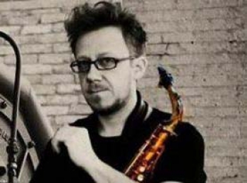 Αύριο και μεθαύριο στο "Baroque": O σαξοφωνίστας Δημήτρης Τσάκας στην Καλαμάτα