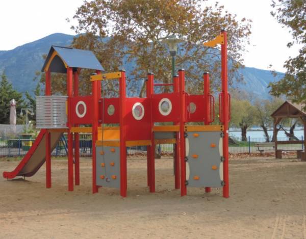 10 παιδικές χαρές με πιστοποιητικό ασφαλείας στην Καλαμάτα