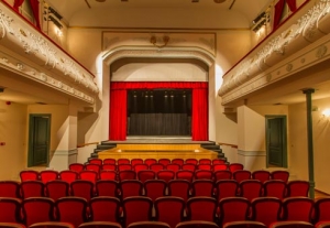 Την Παρασκευή ανοίγει και πάλι για το κοινό το "Μαλλιαροπούλειο" (φωτογραφίες)