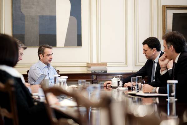 Η οικονομία παραμένει το μεγάλο πρόβλημα