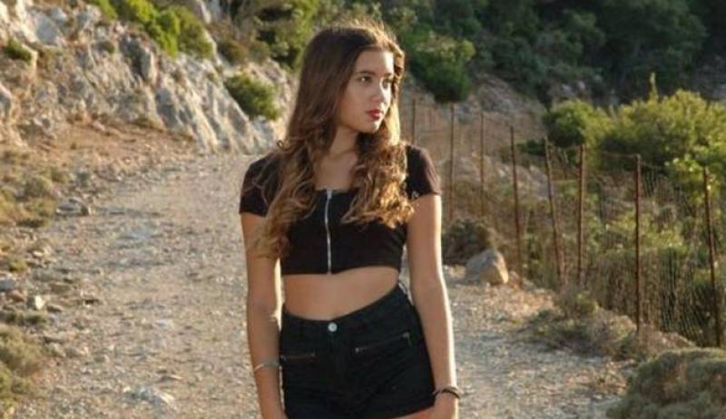 Καρολάιν Κράουτς: Σήμερα θα γινόταν 21 ετών - Αφήνουν κεριά στο μνήμα της στην Αλόννησο